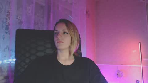 Snapshot of babymuro4ka chatting on 2, 2, 2025 Sonya online show from 2, 2, 2025