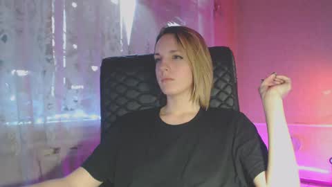 Snapshot of babymuro4ka chatting on 2, 2, 2025 Sonya online show from 2, 2, 2025