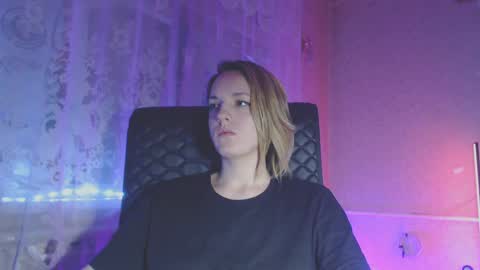 Snapshot of babymuro4ka chatting on 4, 2, 2025 Sonya online show from 4, 2, 2025