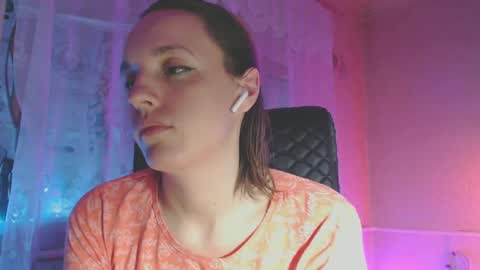 Snapshot of babymuro4ka chatting on 4, 3, 2025 Sonya online show from 4, 3, 2025