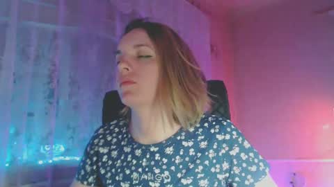 Snapshot of babymuro4ka chatting on 4, 3, 2025 Sonya online show from 4, 3, 2025