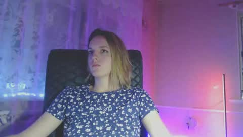 Snapshot of babymuro4ka chatting on 4, 3, 2025 Sonya online show from 4, 3, 2025