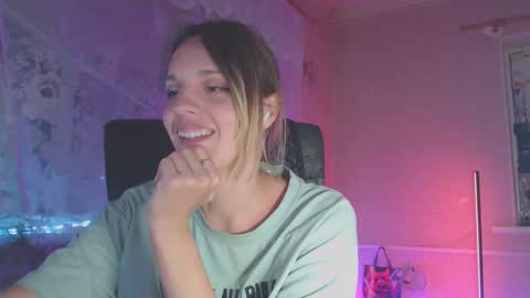 Snapshot of babymuro4ka chatting on 13, 9, 2025 Sonya online show from 13, 9, 2025