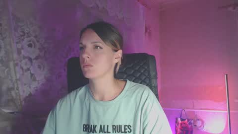 Snapshot of babymuro4ka chatting on 16, 9, 2025 Sonya online show from 16, 9, 2025