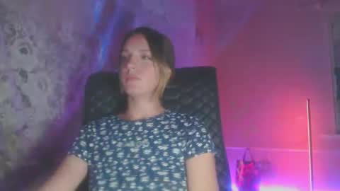 Snapshot of babymuro4ka chatting on 24, 9, 2025 Sonya online show from 24, 9, 2025