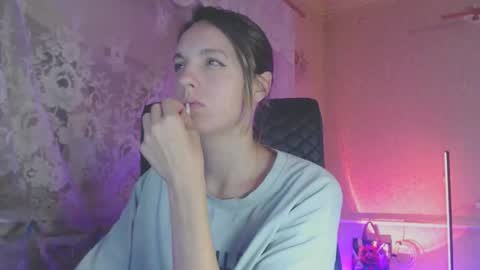 Snapshot of babymuro4ka chatting on 8, 10, 2025 Sonya online show from 8, 10, 2025