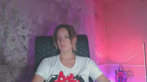 Snapshot of babymuro4ka chatting on 13, 10, 2025 Sonya online show from 13, 10, 2025