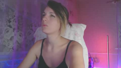 Snapshot of babymuro4ka chatting on 22, 10, 2025 Sonya online show from 22, 10, 2025