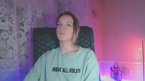 Snapshot of babymuro4ka chatting on 29, 10, 2025 Sonya online show from 29, 10, 2025