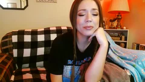 Snapshot of babyred23 chatting on 11, 2, 2025 BabyRed23 online show from 11, 2, 2025