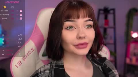 Snapshot of babyroxynill chatting on 19, 9, 2025 Nika online show from 19, 9, 2025