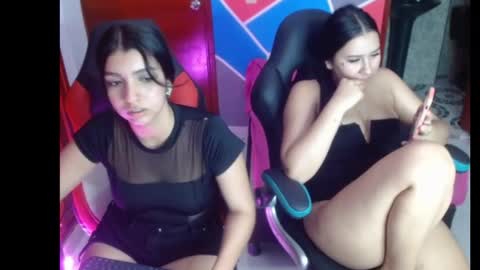 Snapshot of babys_dynamic chatting on 3, 3, 2026 Luna and kimma online show from 3, 3, 2026