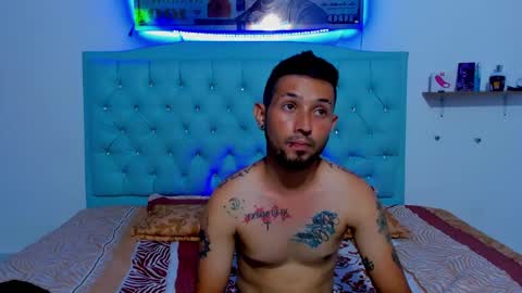 Snapshot of bad__couple_ chatting on 12, 10, 2025 s online show from 12, 10, 2025