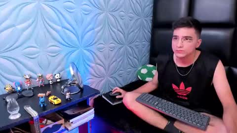 Snapshot of bad_boy_21_ chatting on 3, 3, 2026 bad_boy_21_ online show from 3, 3, 2026