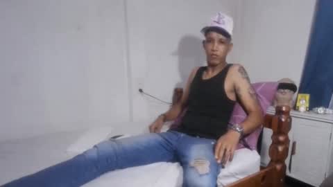 Snapshot of bad_boy_master_findom chatting on 25, 5, 2026 bad_boy_master_findom online show from 25, 5, 2026