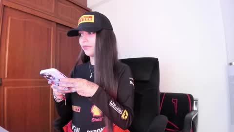 Bratty Lanita - independent online show from 31, 10, 2025