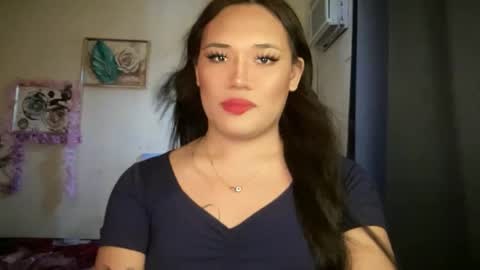 AMARA - FOLLOW ME AND THUMBS UP online show from 15, 2, 2026