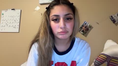 Snapshot of badbihdani18 chatting on 10, 8, 2026 badbihdani18 online show from 10, 8, 2026