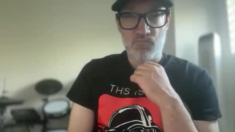 Snapshot of badboymusician chatting on 27, 5, 2026 RockHardDrummer online show from 27, 5, 2026