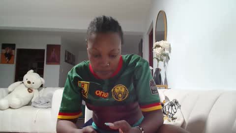Snapshot of baddestslut001 chatting on 2, 6, 2026 baddestslut001 online show from 2, 6, 2026