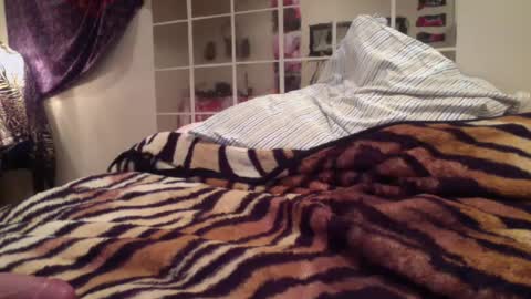 Snapshot of baddie_babe333 chatting on 3, 7, 2026 baddie_babe333 online show from 3, 7, 2026