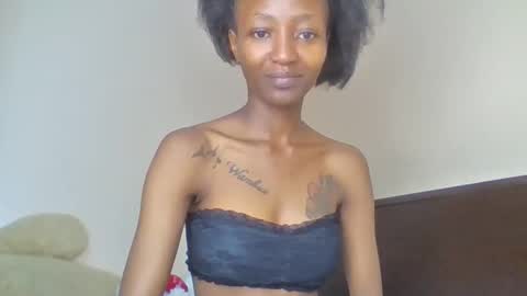 baddie_bunnie online show from 22, 12, 2025