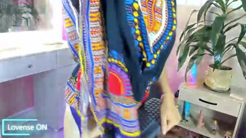 Snapshot of baddie_delaylaa chatting on 2, 4, 2026 BADDIE DELAYLA online show from 2, 4, 2026