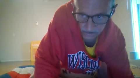 Snapshot of badgersfan chatting on 4, 5, 2026 badgersfan online show from 4, 5, 2026