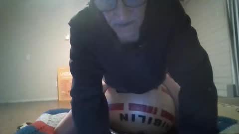 Snapshot of badgersfan chatting on 8, 5, 2026 badgersfan online show from 8, 5, 2026