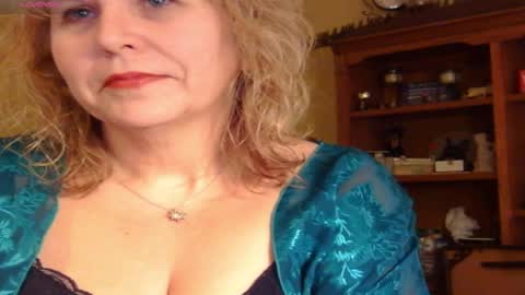 Badgirlpr online show from 28, 12, 2024