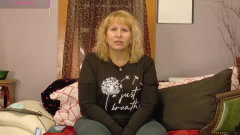 Badgirlpr online show from 1, 2, 2026