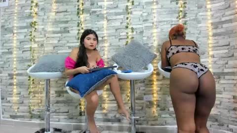 Snapshot of badgirls_000 chatting on 10, 3, 2025 candy and dayan online show from 10, 3, 2025