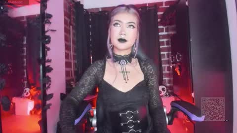        Please help me to reach 100 thumbs up online show from 28, 9, 2025