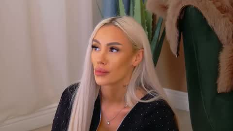 bailey_rush online show from 19, 11, 2025