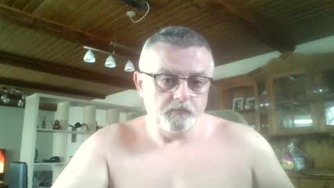 Snapshot of ballspain chatting on 28, 6, 2026 Oldgrumpy12 online show from 28, 6, 2026