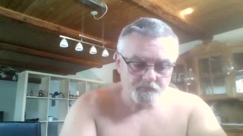 Snapshot of ballspain chatting on 29, 7, 2026 Oldgrumpy12 online show from 29, 7, 2026
