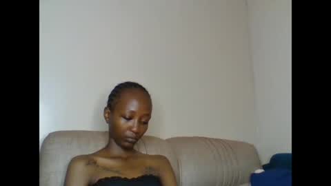 Snapshot of bambi_bunnie chatting on 23, 7, 2026 Bambi online show from 23, 7, 2026
