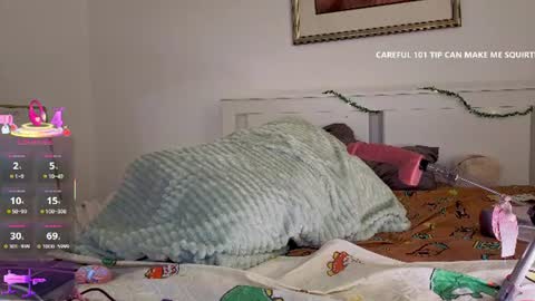 Snapshot of bambi_puff chatting on 14, 7, 2026 Bambi online show from 14, 7, 2026
