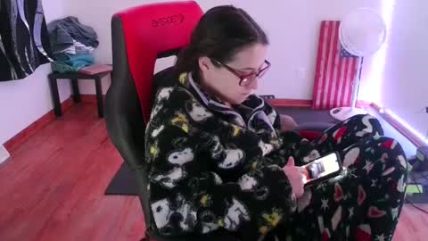 bambiboo8113 online show from 14, 1, 2025