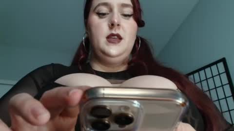 bambixxlynn online show from 14, 4, 2026