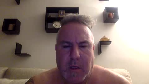 banana5289 online show from 4, 3, 2025