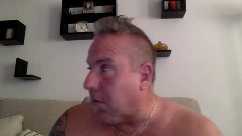 Snapshot of banana5289 chatting on 8, 6, 2026 banana5289 online show from 8, 6, 2026