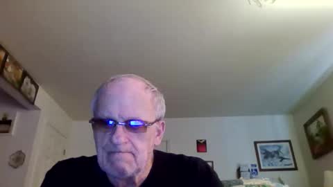 Snapshot of banana_hammock70 chatting on 15, 4, 2026 banana_hammock70 online show from 15, 4, 2026