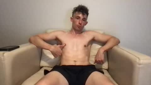 Snapshot of bananacurvesleft chatting on 18, 5, 2026 bananacurvesleft online show from 18, 5, 2026