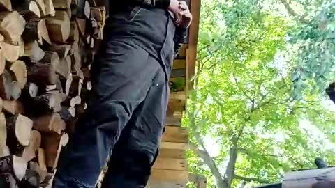 bananek online show from 5, 10, 2025