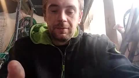 bananek online show from 14, 1, 2026