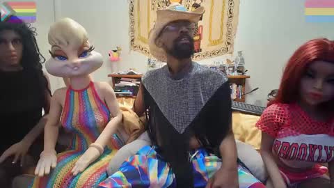 Snapshot of bandohusbando chatting on 12, 5, 2026 Bando Husbando online show from 12, 5, 2026