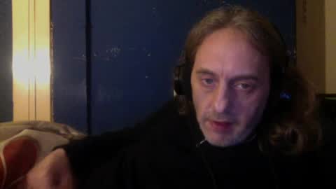 Snapshot of bangintoleather chatting on 24, 2, 2025 bangintoleather online show from 24, 2, 2025