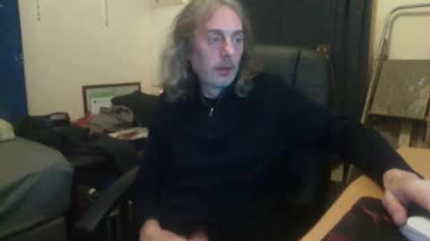 Snapshot of bangintoleather chatting on 14, 9, 2025 bangintoleather online show from 14, 9, 2025