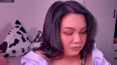 Barbie Kim online show from 15, 11, 2025